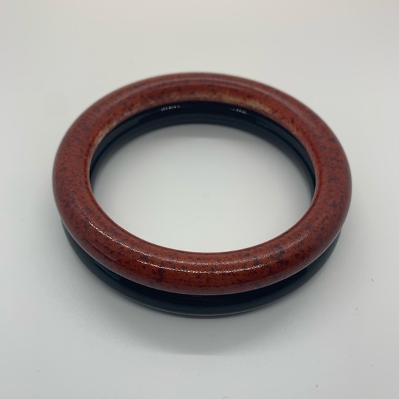 VINTAGE Rounded Bangle Bundle (2) - Picture 5 of 8